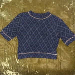 Intimately Free People Crop top!! Super comfy with cool pattern and stitching!!